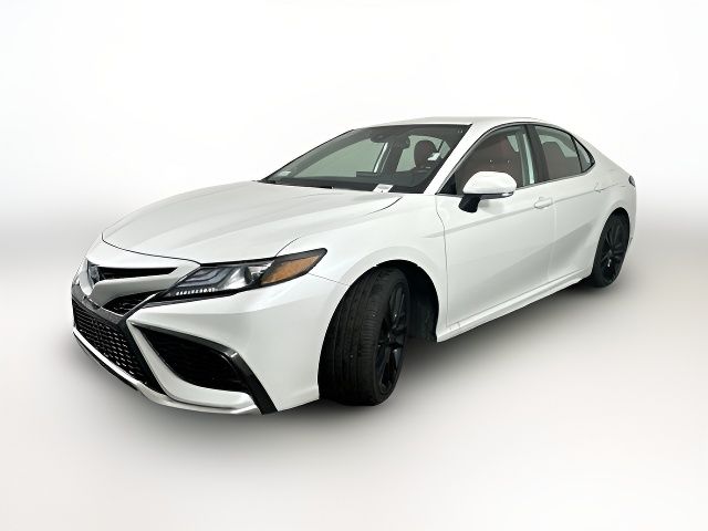 2024 Toyota Camry Hybrid XSE