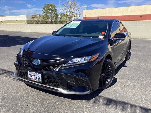 2024 Toyota Camry Hybrid XSE