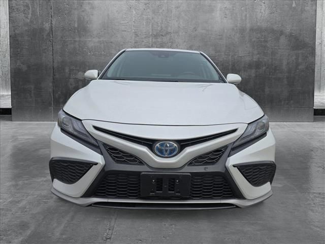 2024 Toyota Camry Hybrid XSE