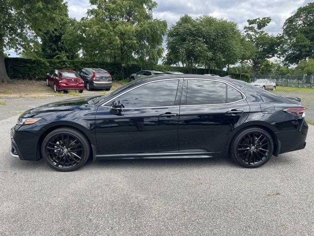 2024 Toyota Camry Hybrid XSE