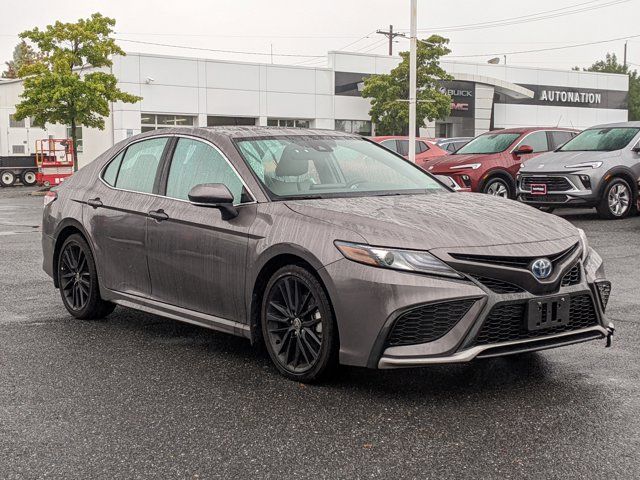 2024 Toyota Camry Hybrid XSE