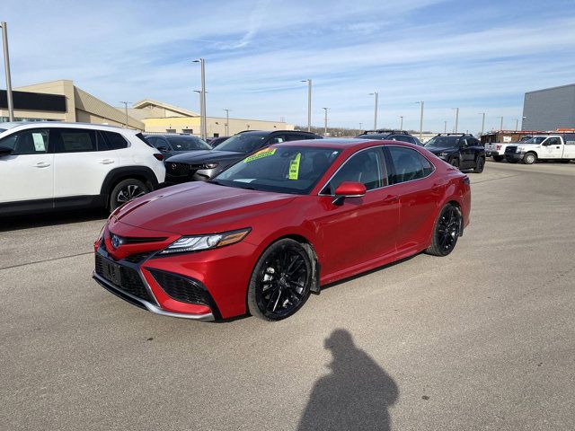 2024 Toyota Camry Hybrid XSE