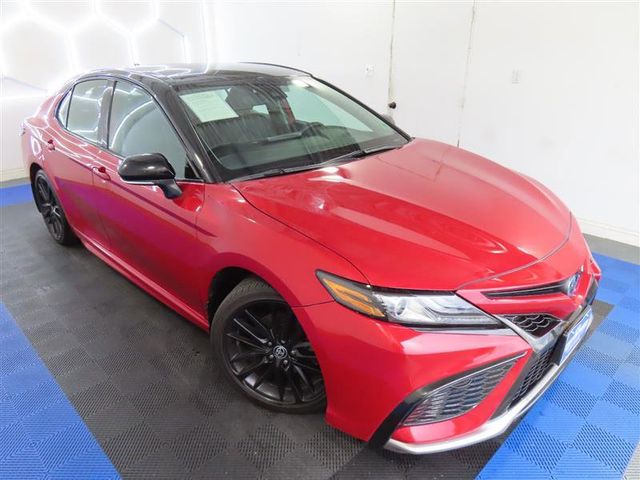 2024 Toyota Camry Hybrid XSE