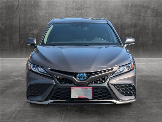 2024 Toyota Camry Hybrid XSE