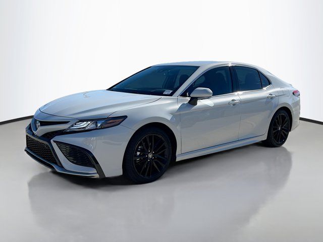 2024 Toyota Camry Hybrid XSE