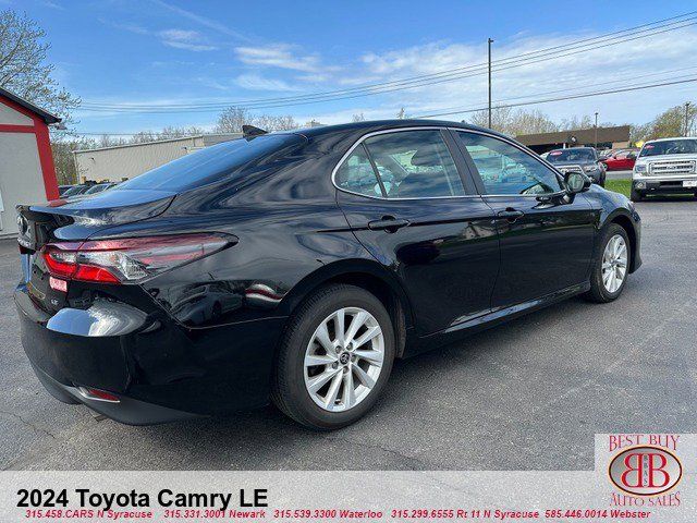 2024 Toyota Camry LE