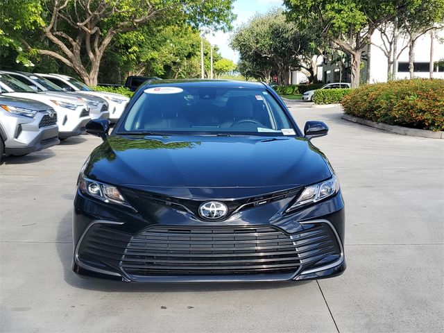 2024 Toyota Camry LE