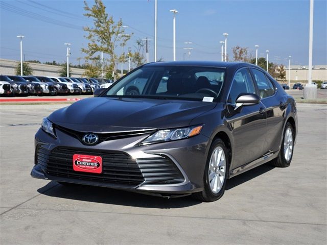 2024 Toyota Camry LE