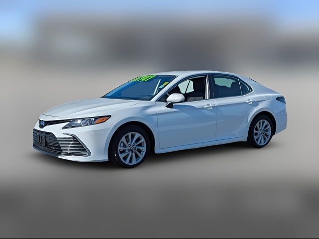 2024 Toyota Camry LE