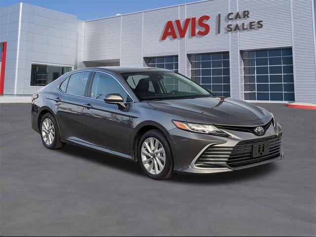 2024 Toyota Camry LE