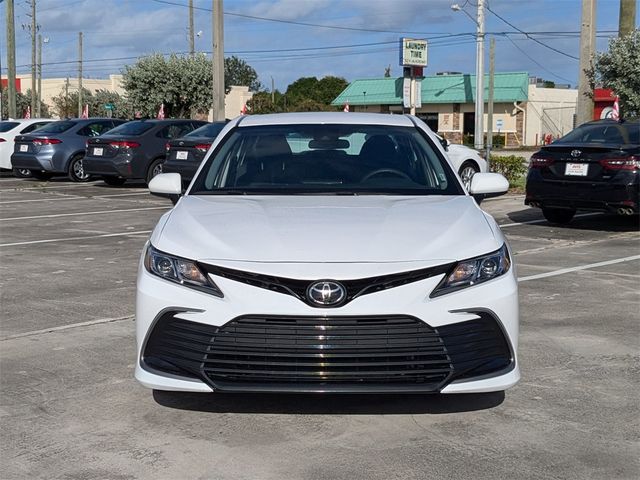 2024 Toyota Camry LE