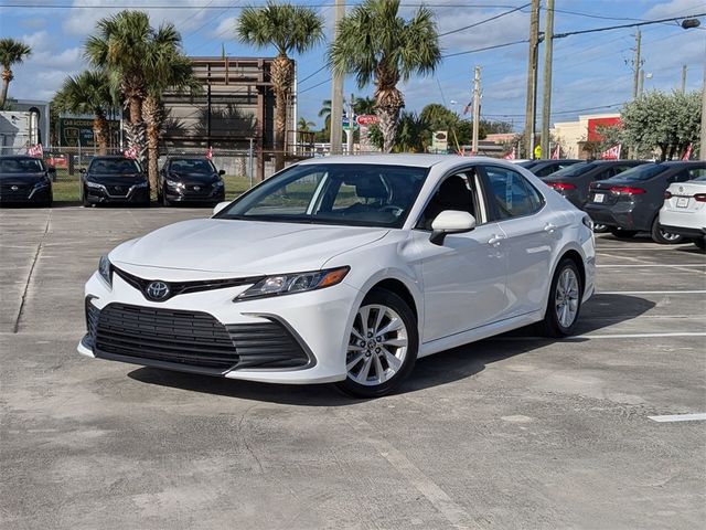 2024 Toyota Camry LE