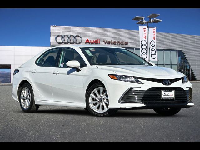 2024 Toyota Camry LE