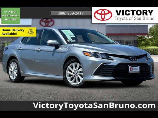 2024 Toyota Camry LE