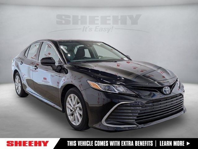 2024 Toyota Camry LE