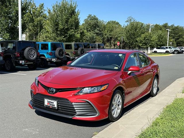 2024 Toyota Camry LE