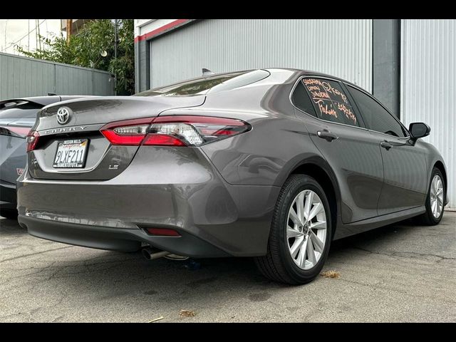 2024 Toyota Camry LE