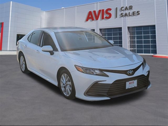 2024 Toyota Camry LE