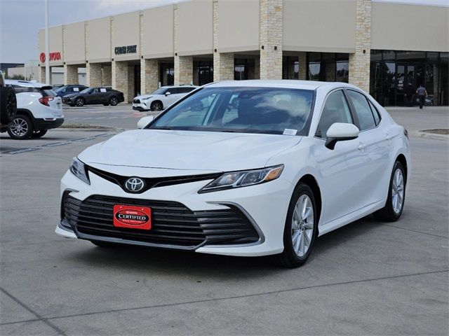 2024 Toyota Camry LE