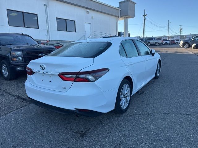 2024 Toyota Camry LE