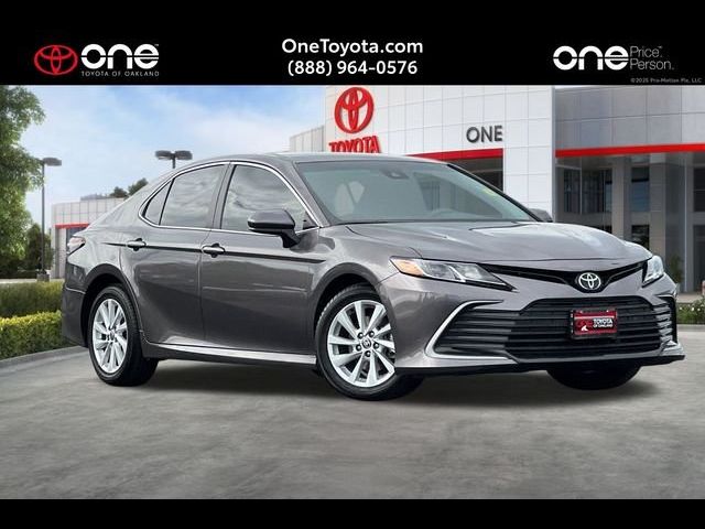 2024 Toyota Camry LE