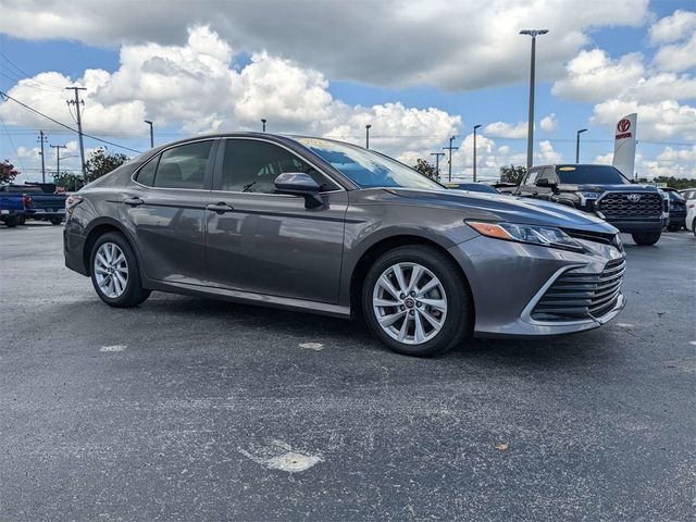 2024 Toyota Camry LE