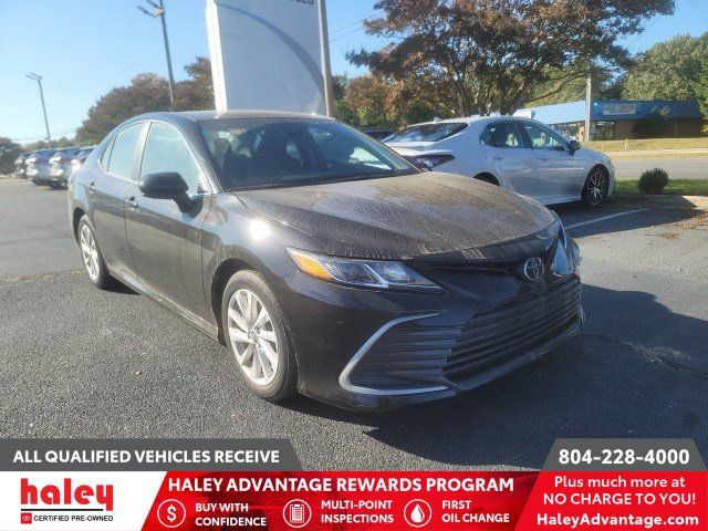 2024 Toyota Camry LE