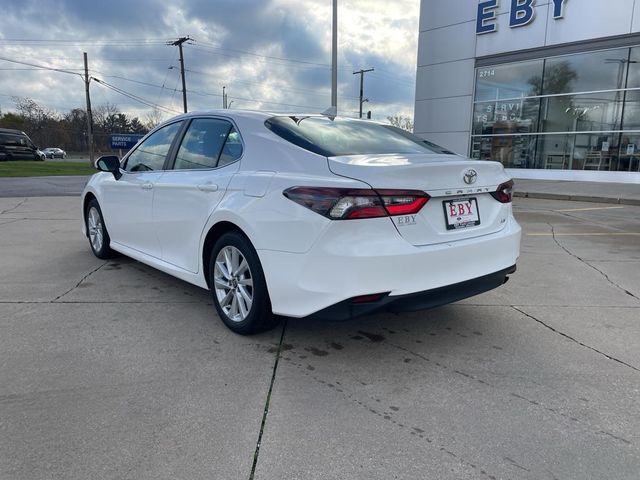 2024 Toyota Camry LE