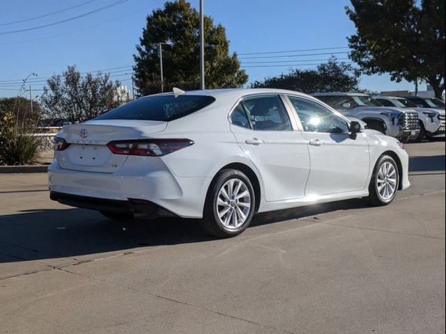 2024 Toyota Camry LE