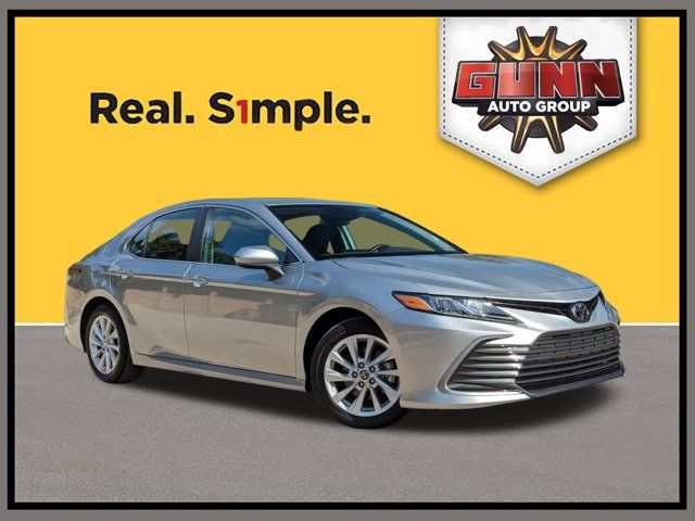 2024 Toyota Camry LE