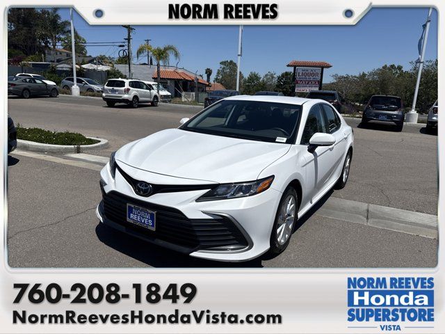 2024 Toyota Camry LE