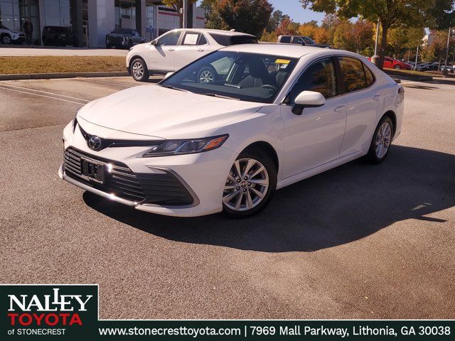 2024 Toyota Camry LE