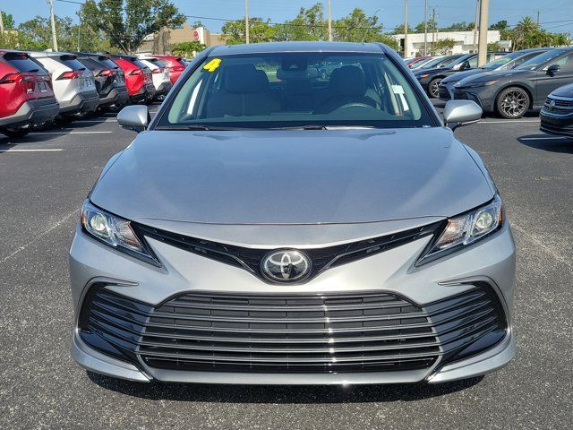 2024 Toyota Camry LE