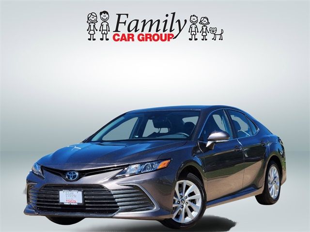 2024 Toyota Camry LE