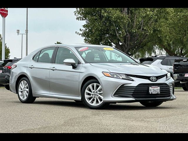 2024 Toyota Camry LE