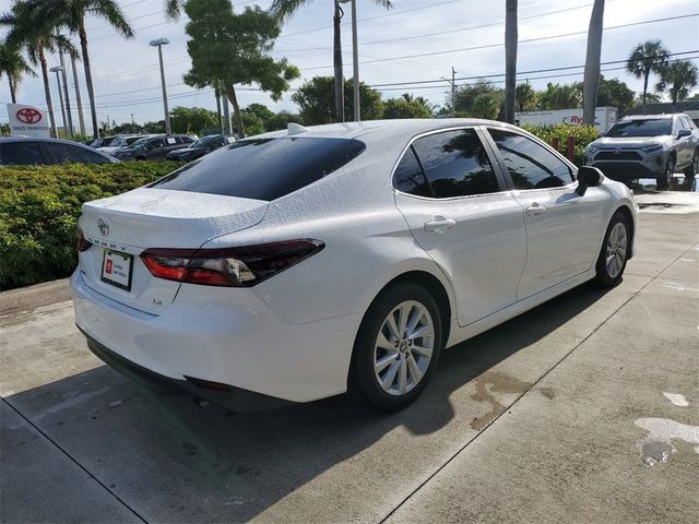 2024 Toyota Camry LE