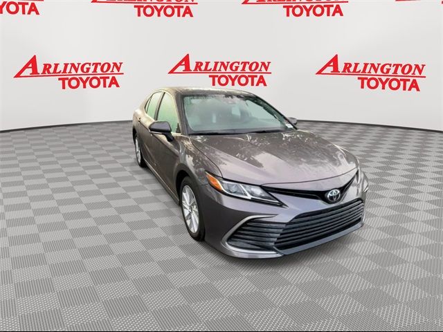 2024 Toyota Camry LE