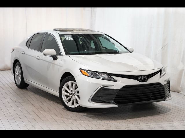 2024 Toyota Camry LE