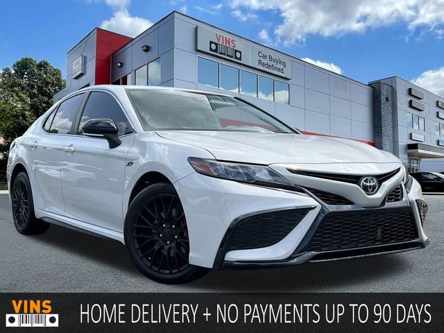 2024 Toyota Camry SE