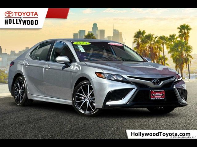 2024 Toyota Camry SE