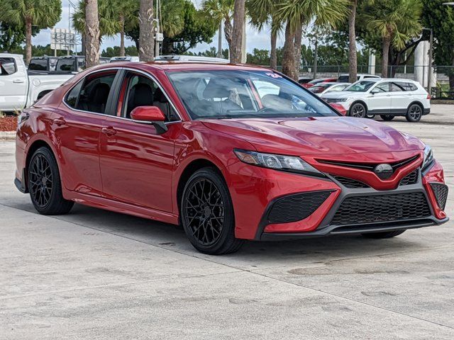 2024 Toyota Camry SE