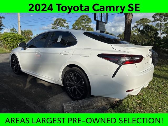 2024 Toyota Camry SE