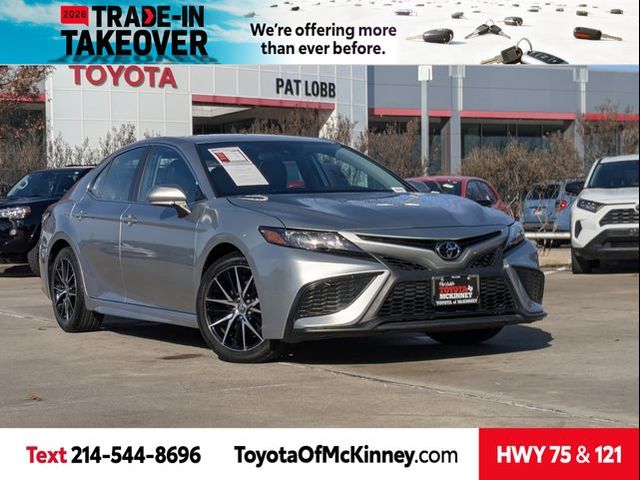 2024 Toyota Camry SE