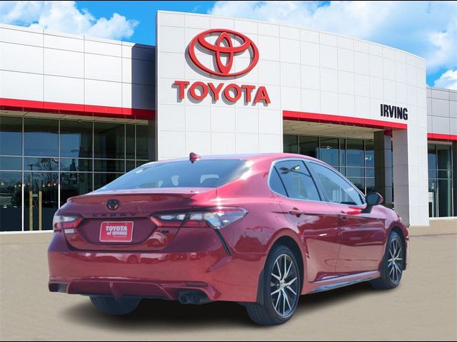 2024 Toyota Camry SE