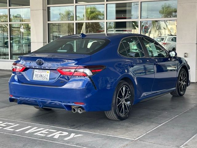 2024 Toyota Camry SE