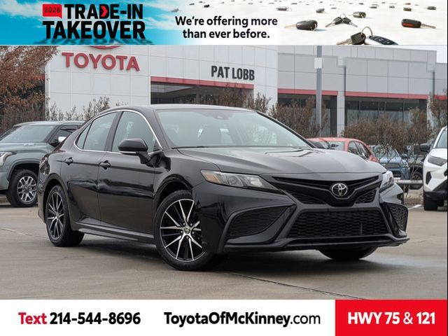 2024 Toyota Camry SE