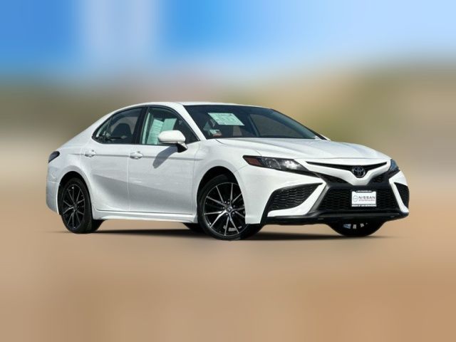 2024 Toyota Camry 