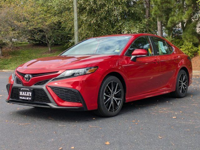 2024 Toyota Camry SE