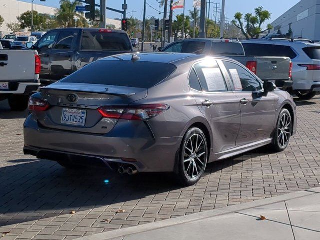 2024 Toyota Camry SE