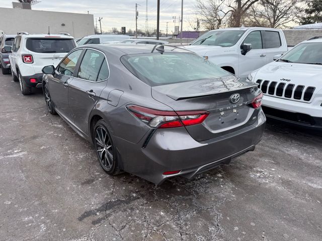 2024 Toyota Camry SE